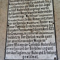 Obelisk Tafel