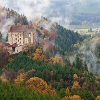 Burg Neuhaus © TVB ApfelLand Stubenbergsee