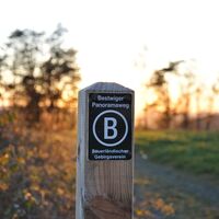 Wegmarkierung am Bestwiger Panoramaweg