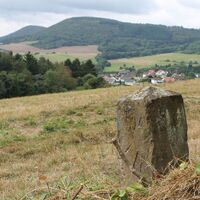 Grenzstein vor den Preußischen Bergen