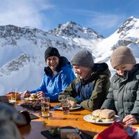Winterwandern mit Ausblick - am Pizol Panorama Höhenweg