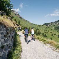 Von der Passhöhe Tremalzo bis zur Bocca di Val Marza