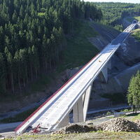Dunkeltal- und Grubentalbrück bei Goldisthal im Bau