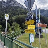 Bevors am neuen Abschnitt des Flusswanderwegs Richtung Weichtalhaus weitergeht..