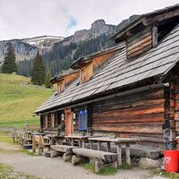16.7 km Blick aufs Stadlfeldschneid und Hochhäusl