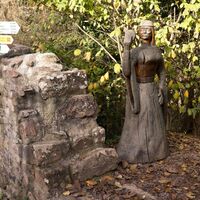 Begrüssung durch die Burgherrin