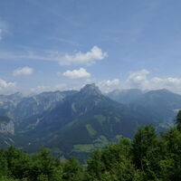Pfaffenstein in der Bildmitte
