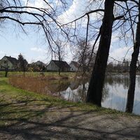 Weiherwanderweg entlang des Klosterweihers