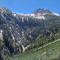 Blick zur Grubachspitze (links) und Haldenspitze (rechts)