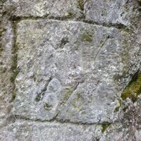 Jahreszahl im Felsen