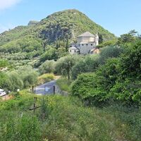 Chiesa in Perti Alto