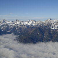 Blick zu den Haller Mauern