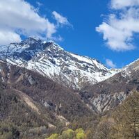 Blick auf den Fuß der Quelle des Mount Chaberton