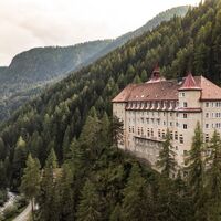 Kurhaus Val Sinestra im Seitental Val Sinestra, Unterengadin
