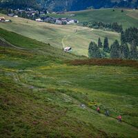 Suchbild: Finde die Bikes kurz vor Tegia Dado