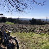 Bank mit Aussicht in Lindlar-Holz