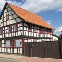 Otto-Knöpfer-Haus - Holzhausen