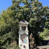 .. bis man beim Reißerkreuz an der Agnesgasse eintrifft, Schräg visavis dann leicht bergauf weiter..