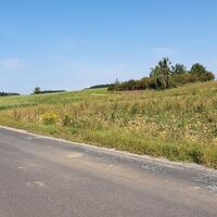 Beim Schmalzberg verlassen wir die Straße wieder