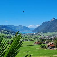 Blick über den Schwyzer Talkessel bis zum Vierwaldstättersee