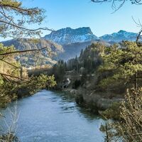Enns mit Blick ins Gesäuse