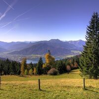 Aussicht vom Beggasthaus auf den Malerwinkel des Tegernsees