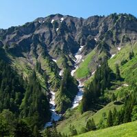 Blick auf die NO-Kante des Alpkopfs
