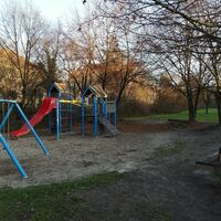 Playground on the corner / Wittenberger Straße