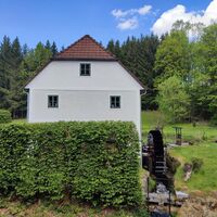 Gerstlmühle mit laufendem Wasserrad