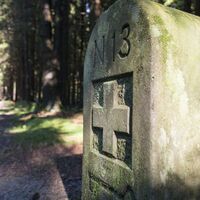 Historischer Grenzstein in Willingen