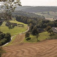 Ausblicke am Ludersdorfer Bankerlweg
