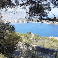 Blick auf Villefranche-sur-Mer und die Halbinsel Cap Ferrat