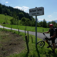 ab jetzt geht's mit dem Rad meist nur mehr bergab