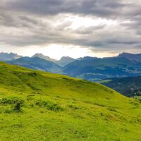Aufstieg zur Arflinafurgga mit Blick in den Rätikon