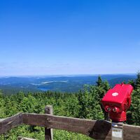 Aussicht vom Auersberg auf die Talsperre Sosa