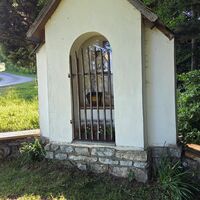 am Abstieg, die Bernhardkapelle
