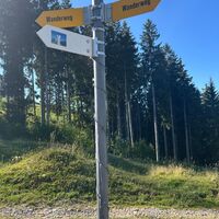 Wegweiser zur Heie Skulptur