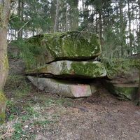 Steinformation Otto Francke Gasse
