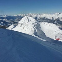 Glungezer-SkitourenHütte mit Sonnenspitze