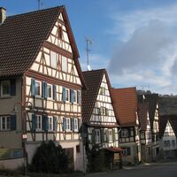 Der alte Ortskern mit Rathaus