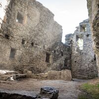 Innenaufnahme der Burg Kropfenstein in Waltensburg.