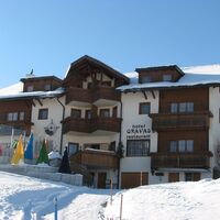 Hotel Gravas in Vella im Winterkleid: Ruhig und sonnig gelegen