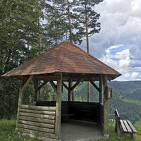 Hütte mit Aussicht ins Tal