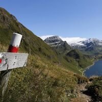 Blick über Piora, Leventina und Bedrettotal