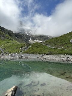 Fotografija s spletne strani Edser Knol na poti