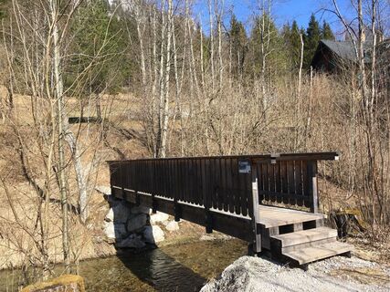 Brücke am Zugang zum Wanderweg