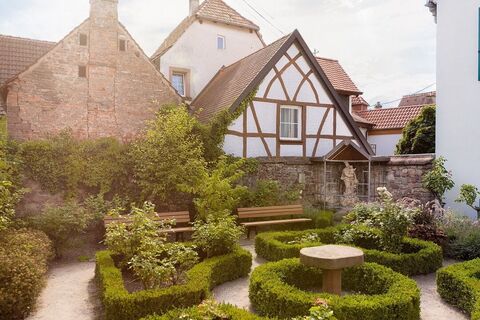 Rosengarten an der Alten Kellerei