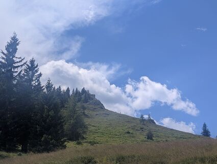 Fotografija s spletne strani mounttwosisters na poti