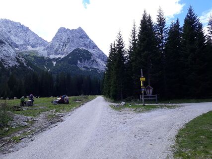Hochfeldern Alm