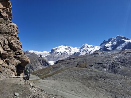 Foto von Mart 1 entlang der Tour